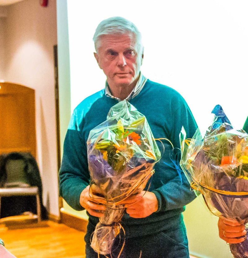 Bent Brande gjør en formidabel jobb for klubben ved å ha orden på sakene i AaFK Historisk Arkiv. Foto: Marius Simensen (msfoto.no)