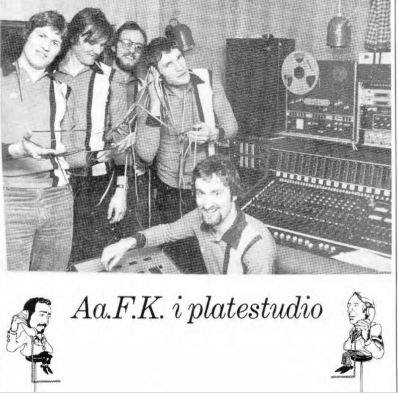 AaFK-gutta sang av full hals i studio da "Vi slår til" ble spilt inn.