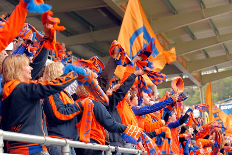 I 2006 var AaFK omtrent ustoppelige i vårsesongen. Supporterne fikk mye å juble for i opprykksesongen. Foto: Svein Ove Ekornesvåg / SCANPIX