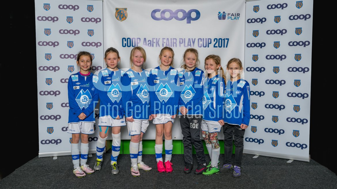 Herd Rød J9