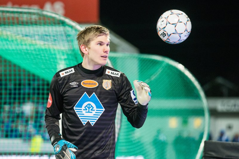 Andreas Lie voktet buret sist AaFK møtte Åsane. Nå er Andreas igjen klar for å reise til Myrdal stadion - ti år etter forrige møte. Foto: Audun Braastad / NTB scanpix