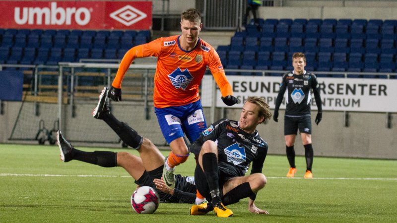 Holmbert Aron Fridjonsson fikk Sparebanken Møres bestemannspris etter kampen mot Sogndal. Nå er islendingen klar for å møte Levanger borte. Foto: Srdan Mudrinic