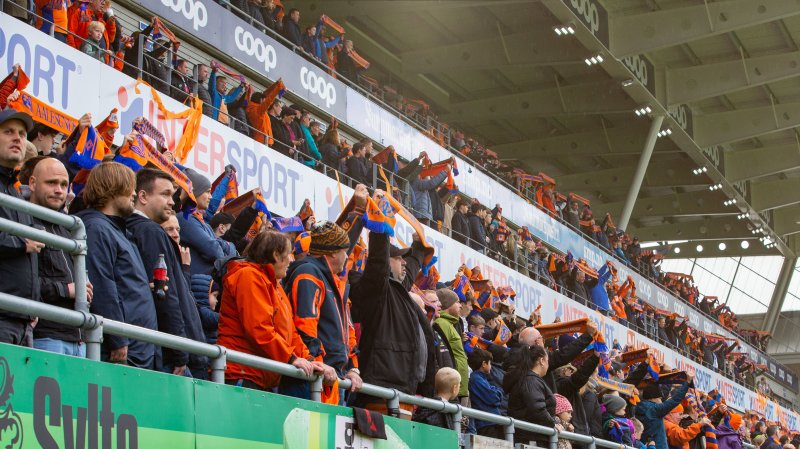 Vi fikk fantastisk støtte mot HamKam og håper på det samme mot Sogndal. Foto: Srdan Mudrinic