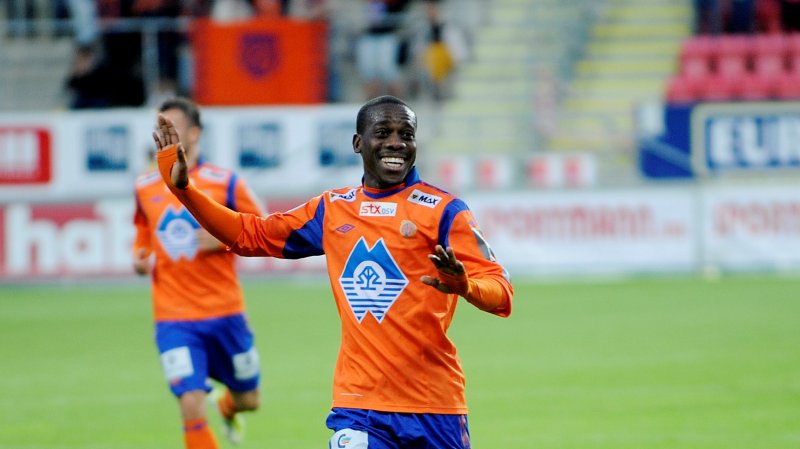 Tremaine Stewart jubler for 3-0-scoringen borte mot Fredrikstad i 2012. Foto: Jon Olav Nesvold / NTB