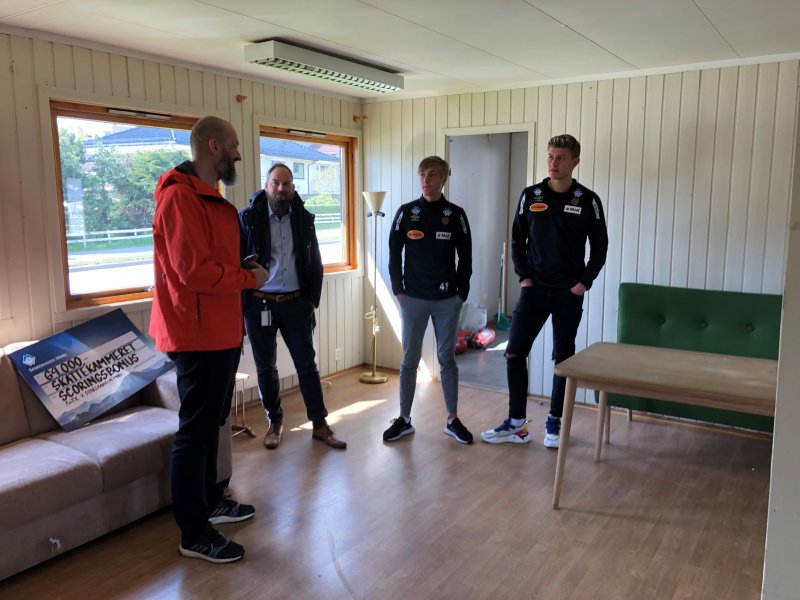 Espen Ellefsen hos Skattekammeret forteller om oppussingsprosjektet. 